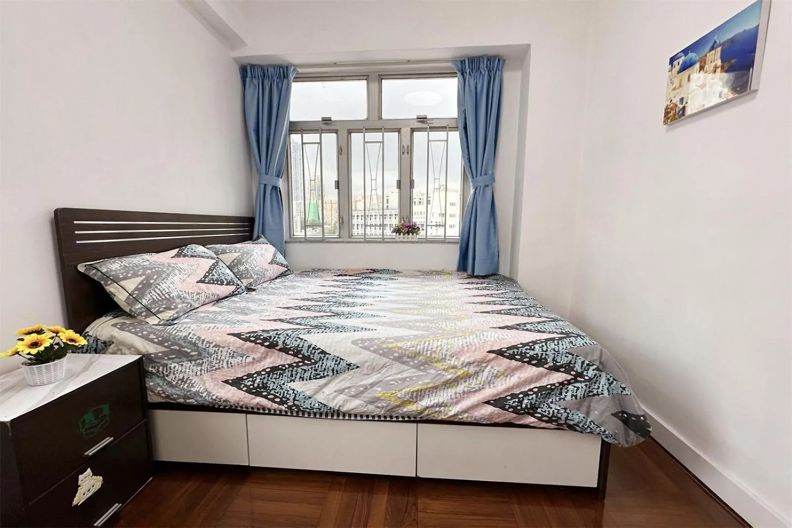 Fantastic Queen Beds, 4Rms Beside Mtr Grand 14Ppls 2 Bathrm Hong Kong