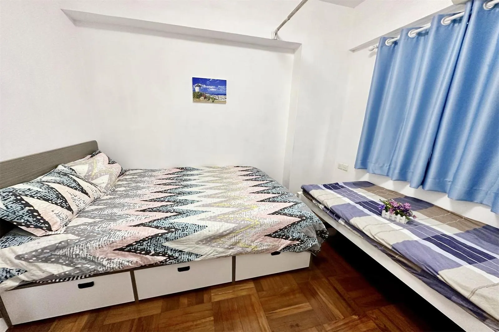 Fantastic Queen Beds, 4Rms Beside Mtr Grand 14Ppls 2 Bathrm Hong Kong 0*,