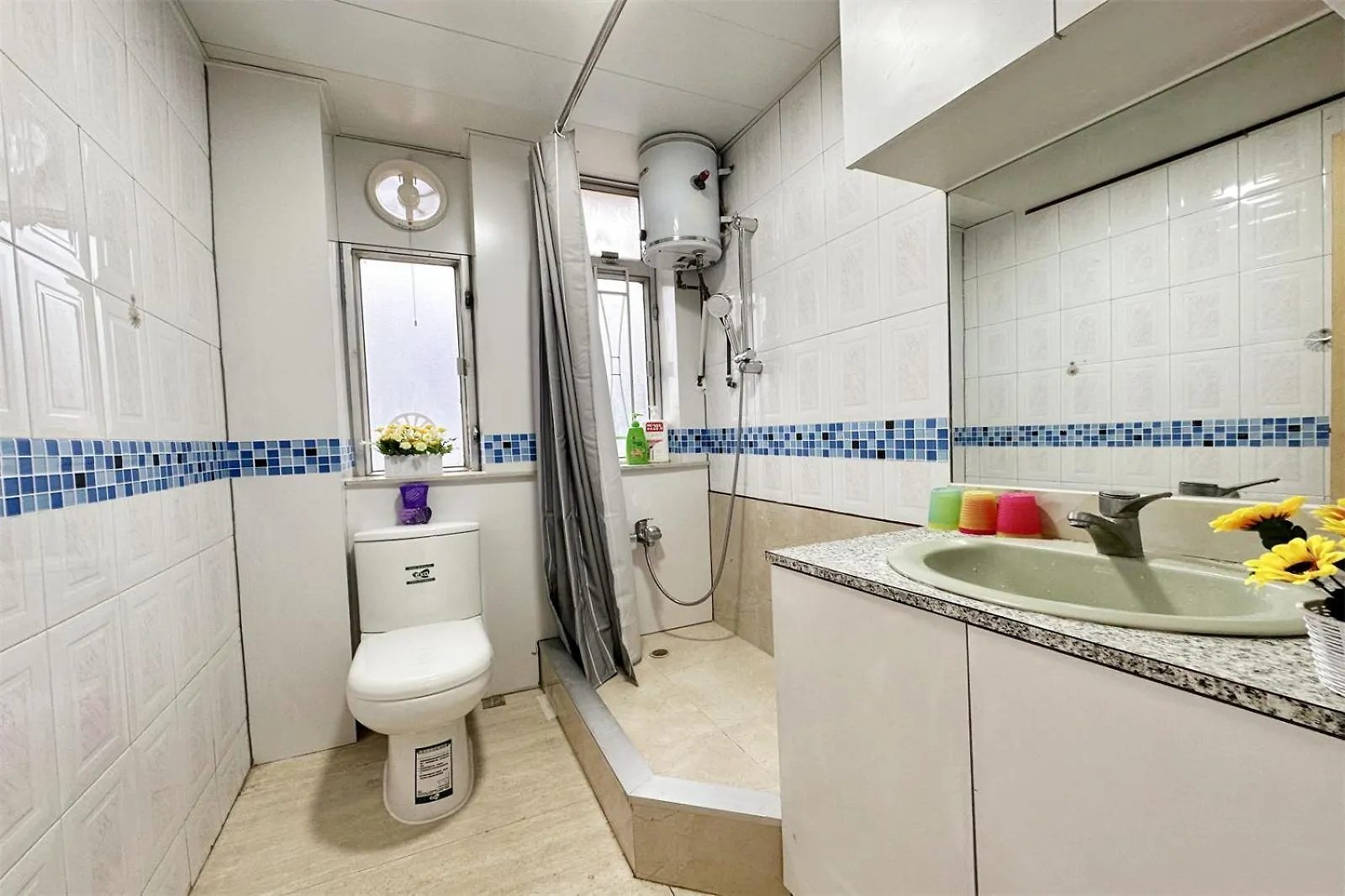 הונג קונג Fantastic Queen Beds, 4Rms Beside Mtr Grand 14Ppls 2 Bathrm הונג קונג
